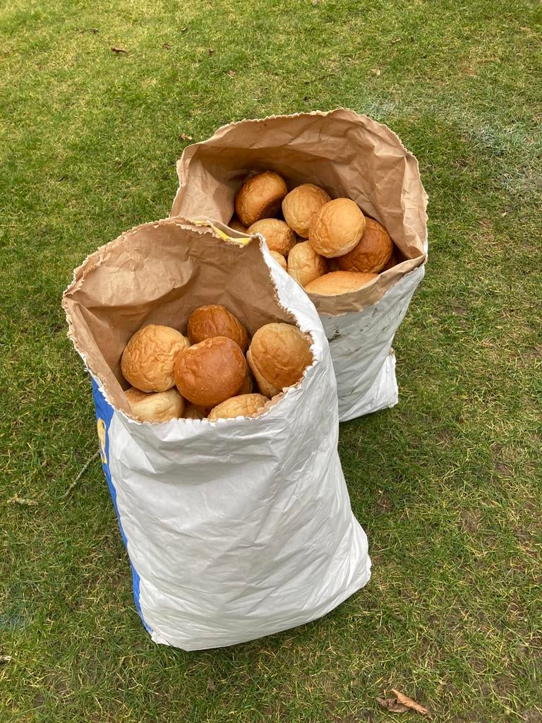 Oud brood, Enlèvement