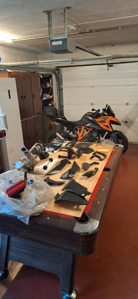 Ktm gt 1290 origineel uitlaat systeem + veel onderdelen, Particulier, 1290 cc, LED Verlichting
