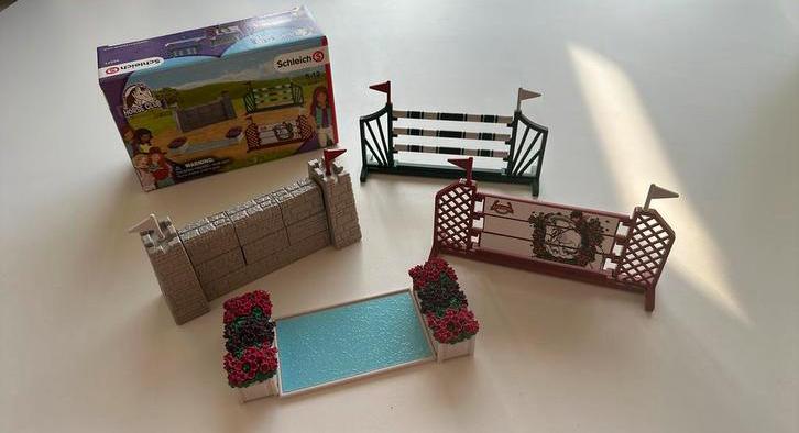 Schleich Horse Club Hindernissenparcours 42271, Ophalen, Zo goed als nieuw