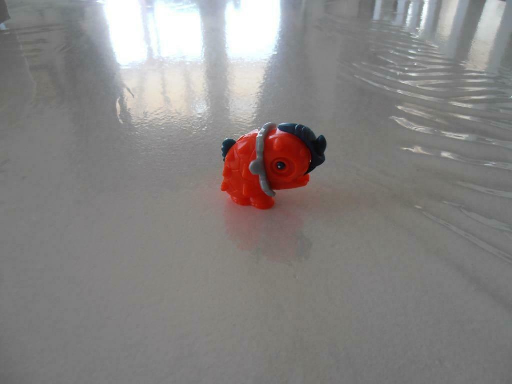 Figurine "Caméléon – K04 n 27" – KINDER/FERRERO (2003), Collections, Enlèvement ou Envoi, Utilisé, Numéros K