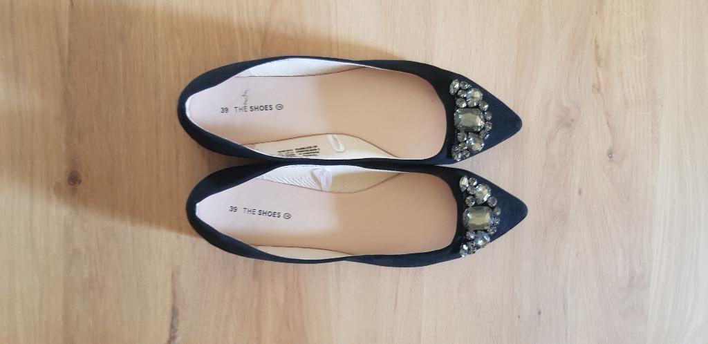 Zwarte daim schoentjes M 39, Neuf, Enlèvement ou Envoi, Chaussures basses, Noir