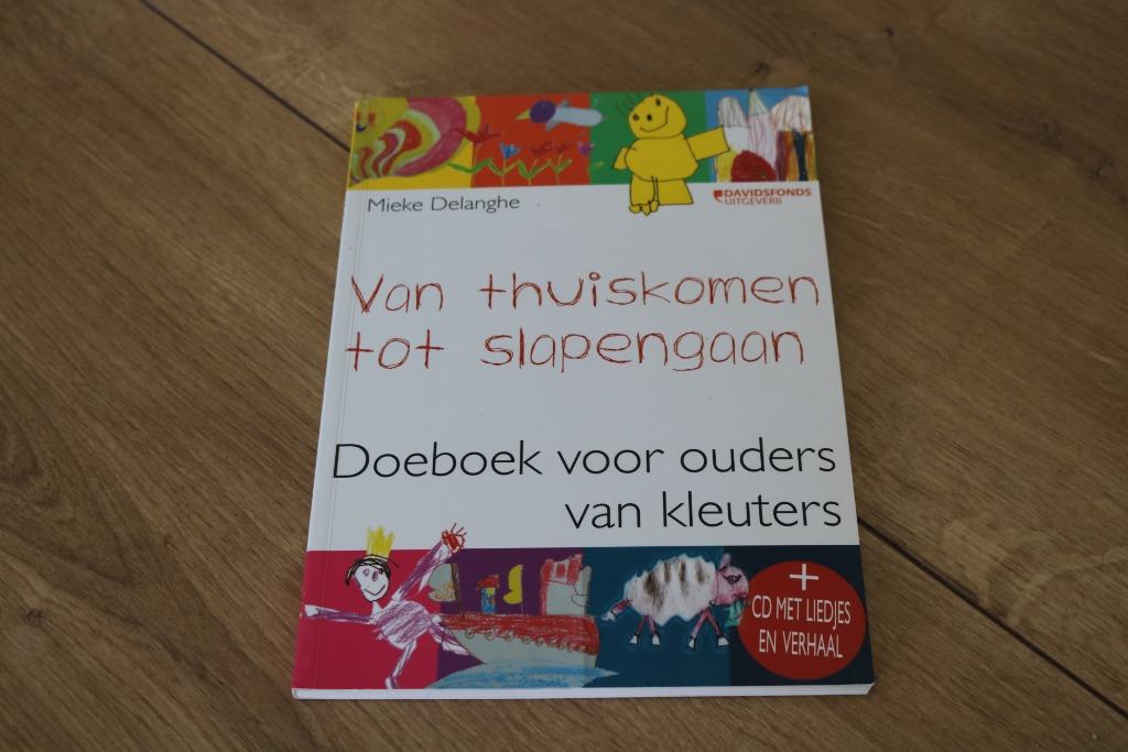 Van thuiskomen tot slapengaan: doeboek vr ouders v kleuters, Enlèvement ou Envoi, Comme neuf