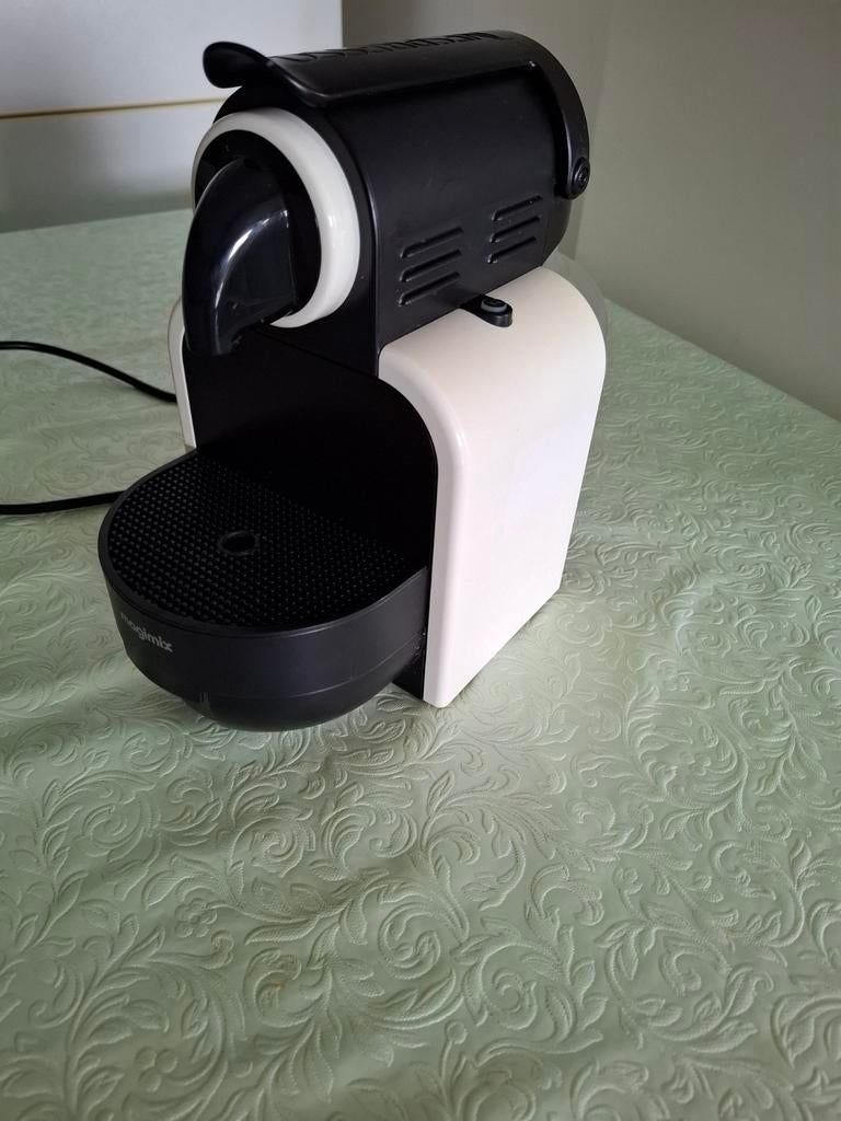 Nespresso magimix capsules, Réservoir d'eau amovible, Enlèvement ou Envoi, Dosettes et capsules de café, Utilisé