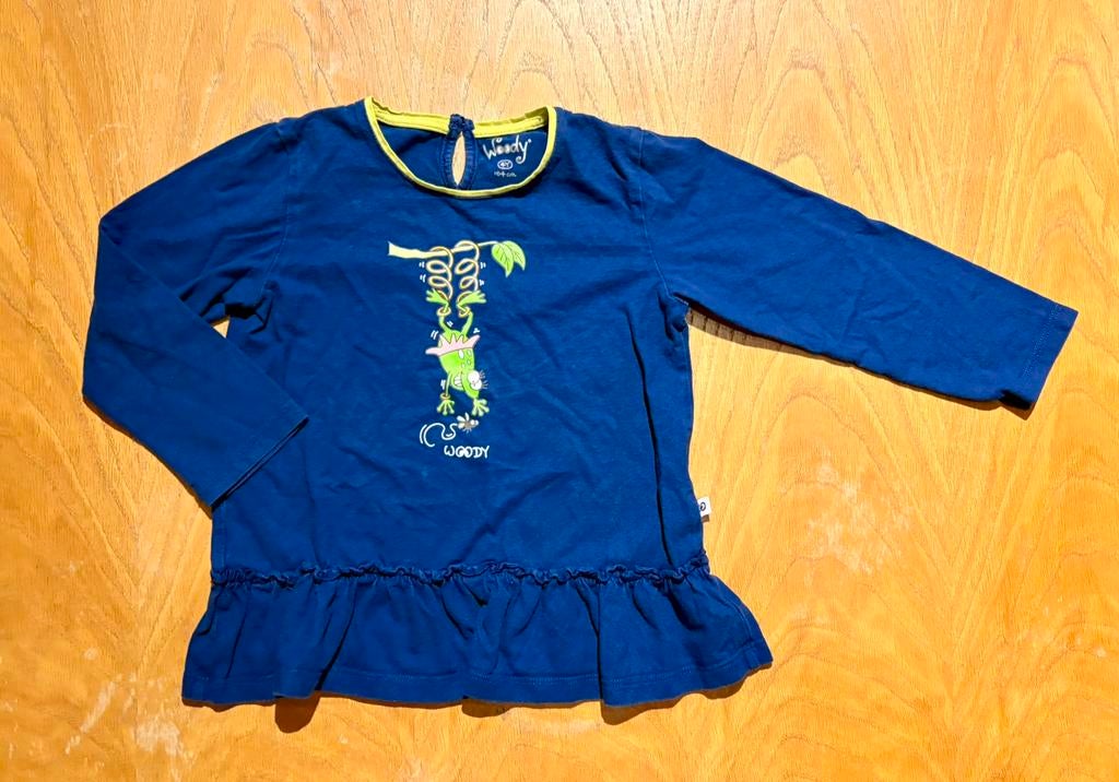 Woody T-shirt - blauw, 4 jaar, grappig kikkerpatroon, Ophalen of Verzenden, Gebruikt, Meisje, Shirtje of Longsleeve