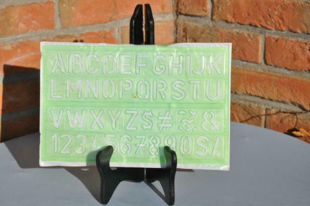 normographe alphabetique, Enlèvement ou Envoi, Comme neuf