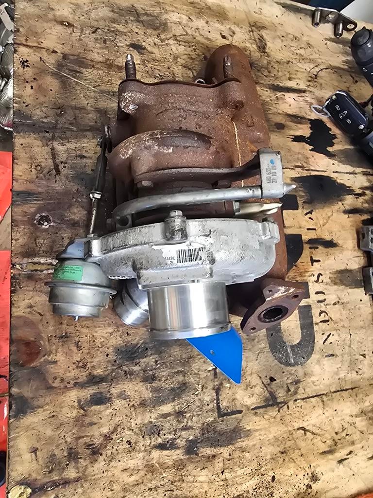Turbo Opel Vivaro 2.0 cdti.    M9R780, Ophalen of Verzenden, Opel