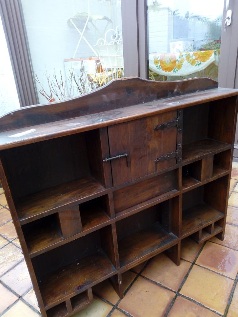 Une étagère chêne foncé, Antiquités & Art, Enlèvement