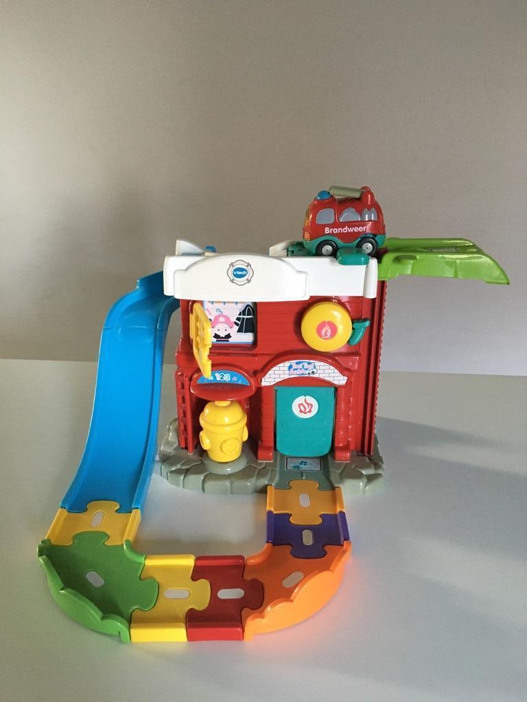 Vtech brandweerkazerne, Enlèvement, Utilisé