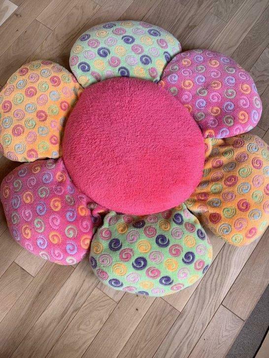 Tapis de jeu enfant en forme de fleur, Utilisé