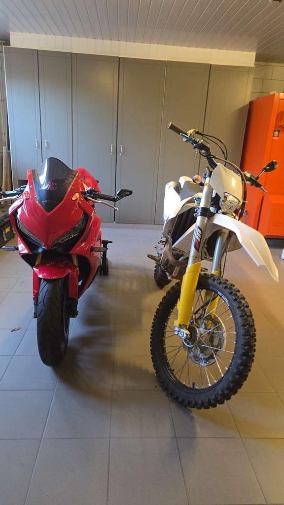 Husqvarna FE350 enduro/supermoto gekeurd voor verkoop, Particulier, Minimaal motorrijbewijs A2, 12 t/m 35 kW, SuperMoto
