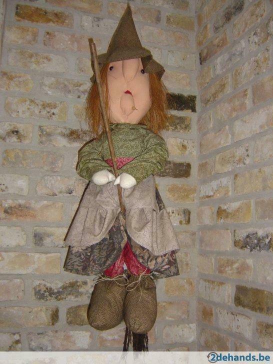 Prachtige heks - handwerk, Verzamelen, Poppen, Ophalen