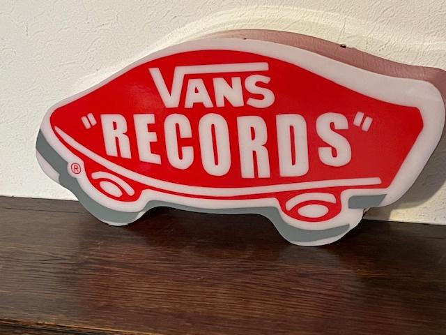Caisson lumineux publicitaire Vans Records, Collections, Marques & Objets publicitaires, Enlèvement