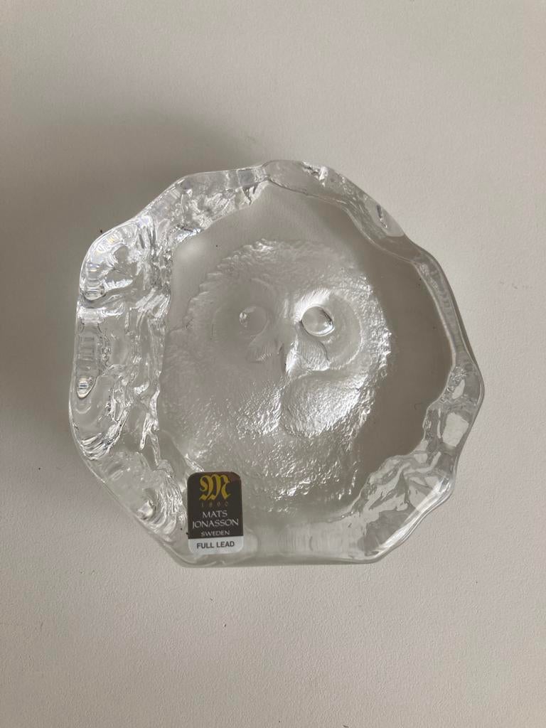 Mats Jonasson papiergewicht van gebeeldhouwd glas, Antiek en Kunst, Ophalen of Verzenden