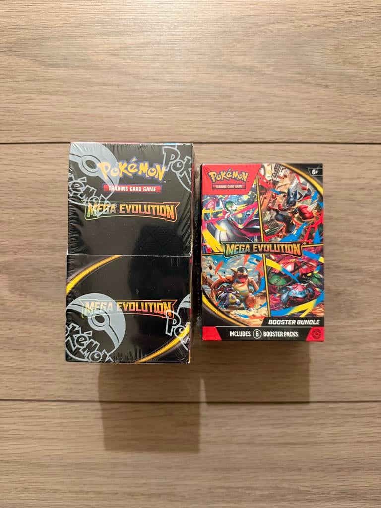 Pokémon Mega Evolution booster box en bundle, Ophalen of Verzenden, Zo goed als nieuw, Booster