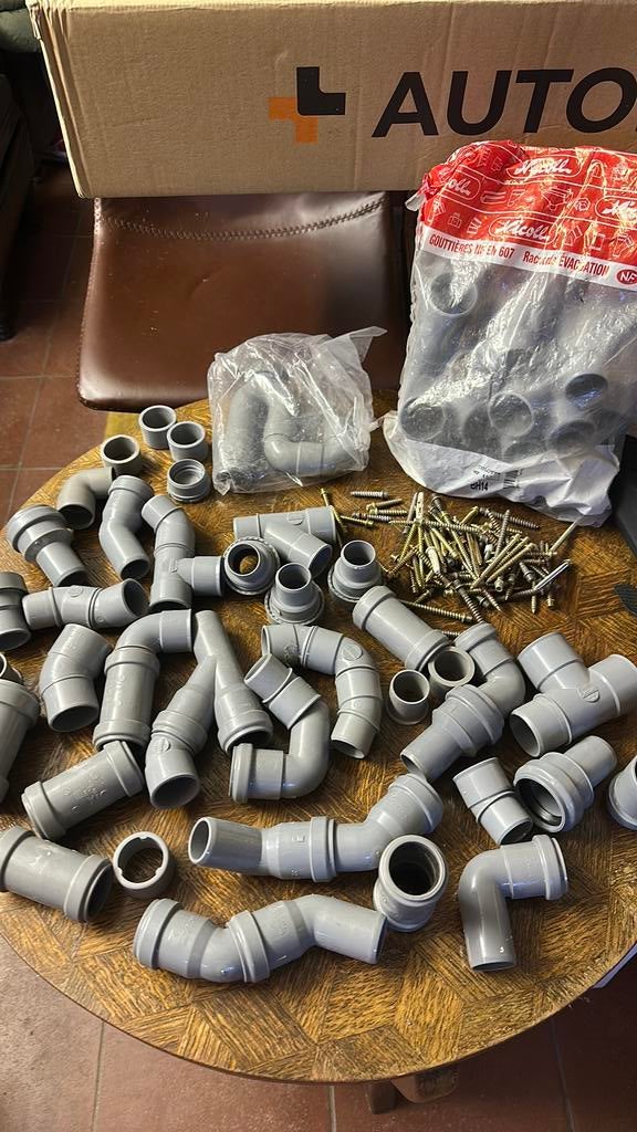 Druppels en fouten van de 40e fixatie, Ophalen, Zo goed als nieuw