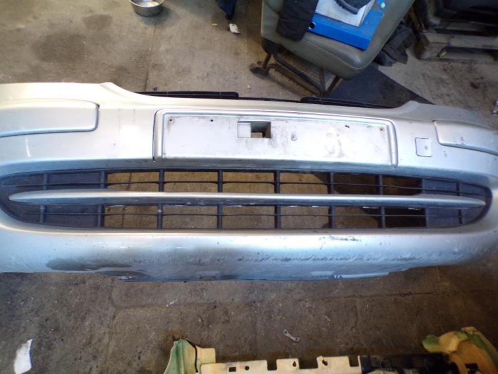 Pare choc avant Citroën C8 2002-2007 LP/13229, Autos : Pièces & Accessoires, Utilisé, Avant, Citroën, Enlèvement ou Envoi