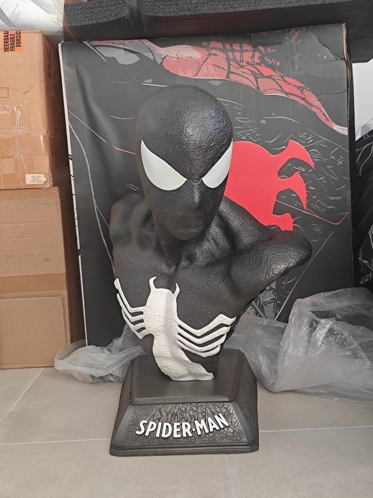Life Size Spider-Man Symbiote bust, Ophalen of Verzenden, Superheld, Nieuw, Beeldje of Figuurtje
