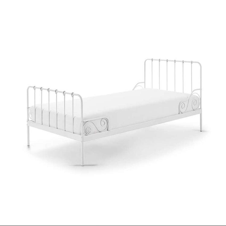 Ikea Minnen meegroeibed wit 80x200 met matras en bodem, Kinderen en Baby's, Ophalen, Gebruikt, Lattenbodem
