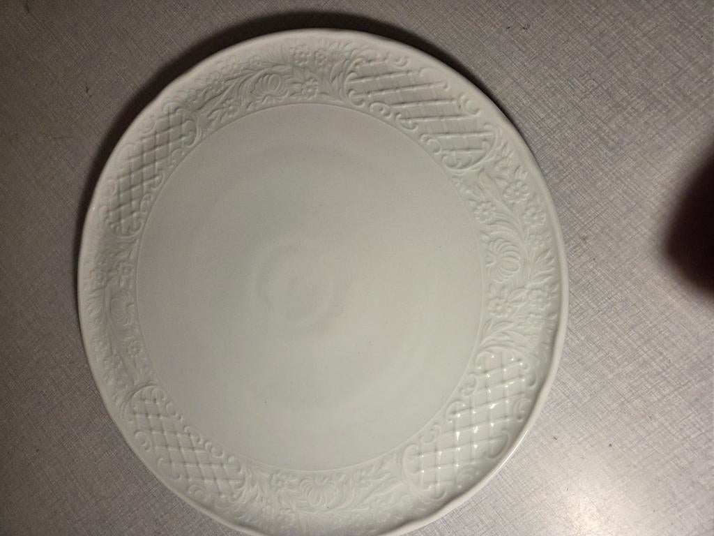 Assiettes en porcelaine Schuman Arzberg Bavaria., Enlèvement ou Envoi