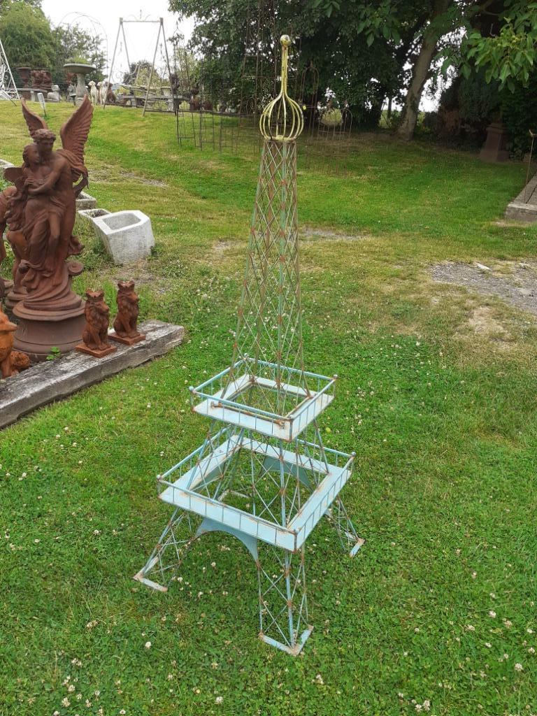 SCHITTERENDE PLANTENKLIM, SMEEDIJZEREN DECORATIE (de Eiff-to, Ophalen, Zo goed als nieuw