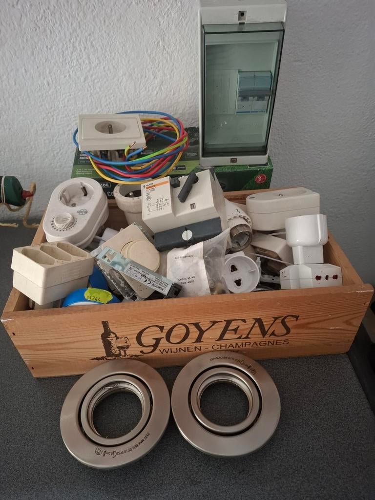 Vanalles te koop, Ophalen of Verzenden