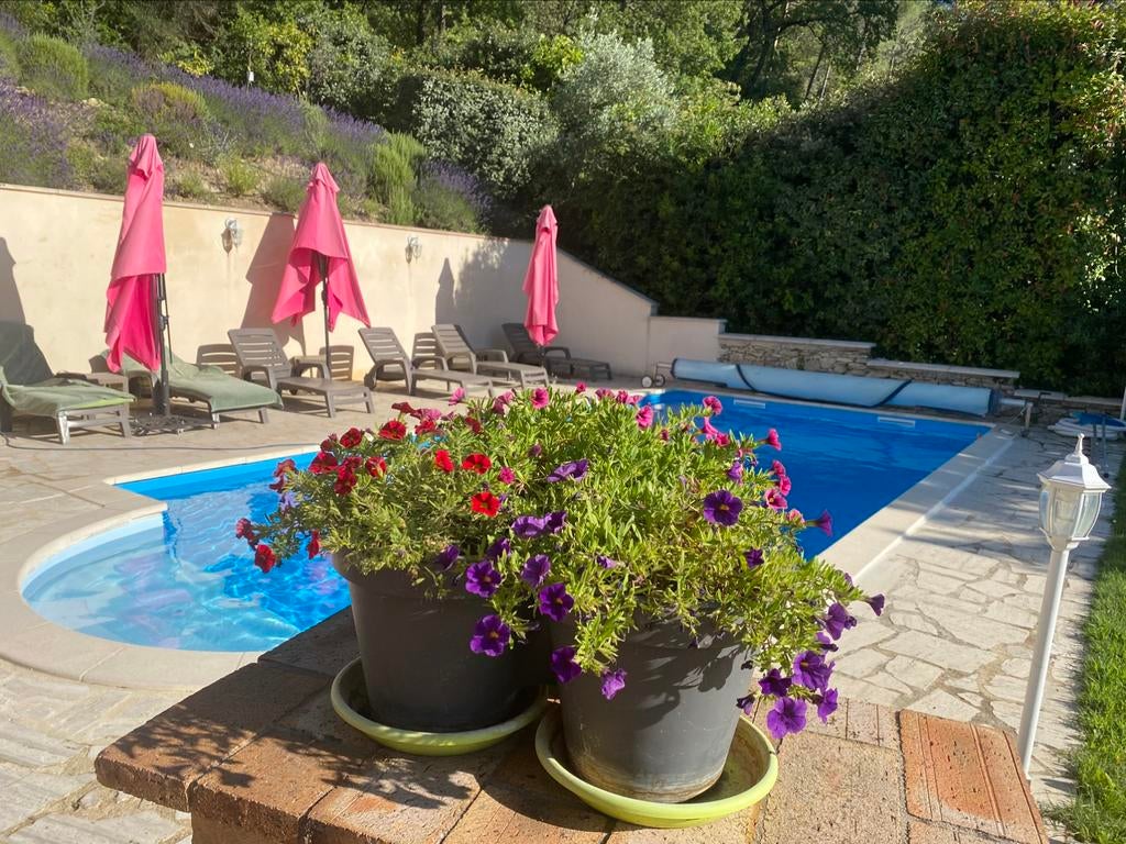 Villa 6 pers avec piscine reste libre 29/08/26 au 30/09/26, Propriétaire, Maison de campagne ou Villa, 3 chambres à coucher, Lit enfant