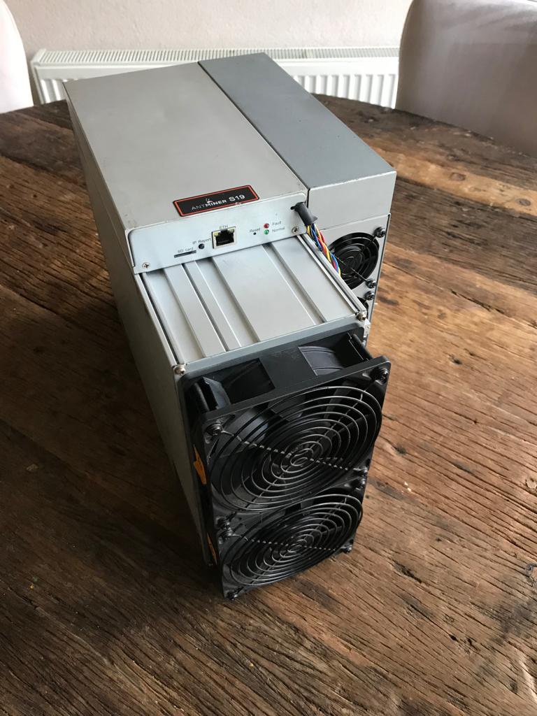 Bitmain Antminer S19 88TH 2850W BTC / Bitcoin Crypto Miner, Enlèvement ou Envoi
