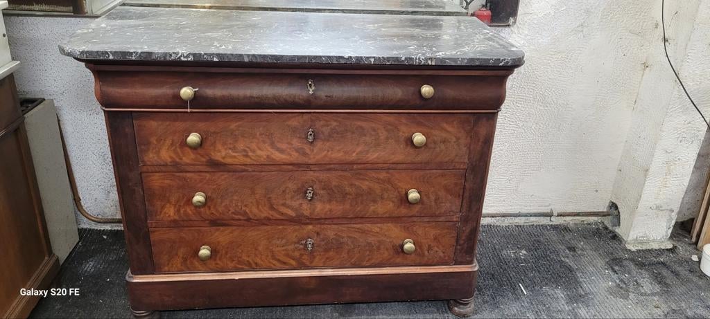Commode Louis-Philippe 1900 avec marbre noir, Enlèvement, Comme neuf