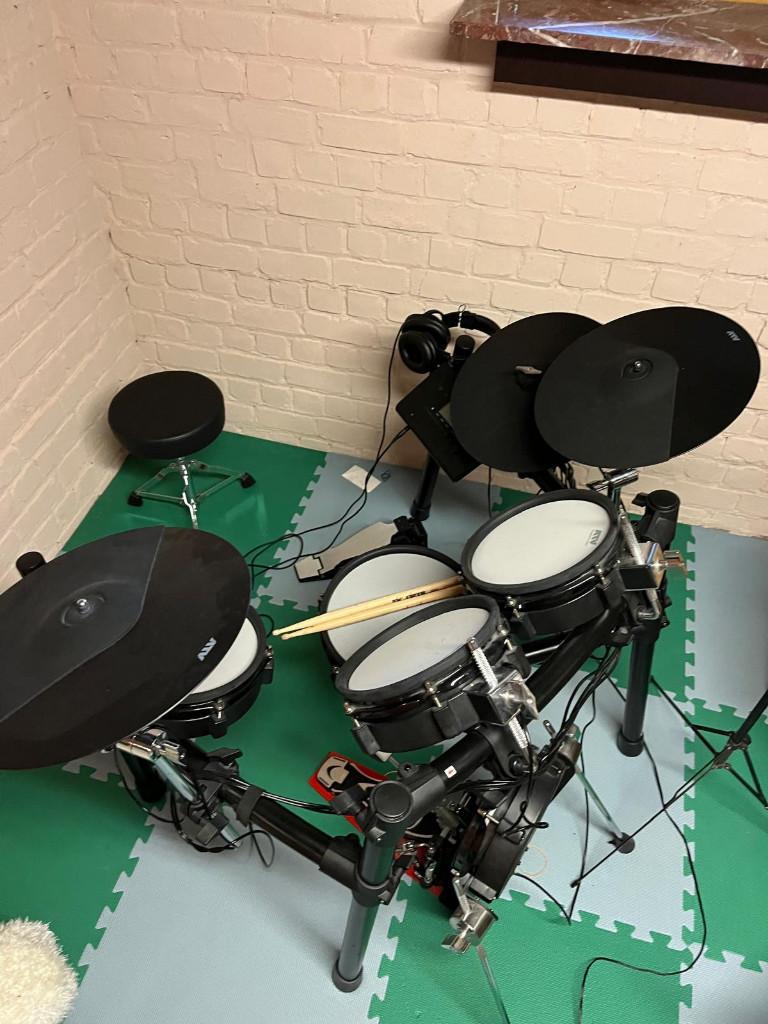 Drumstel Atv EXS-2, Muziek en Instrumenten, Ophalen, Zo goed als nieuw, Overige merken, Elektronisch