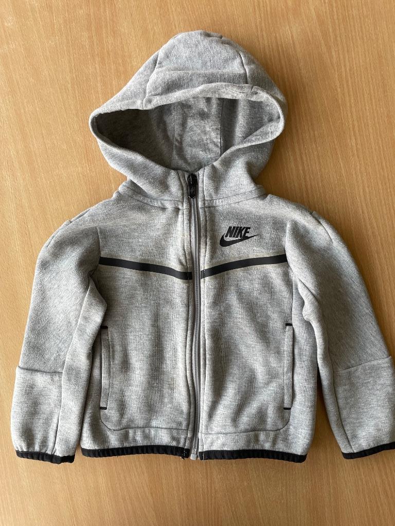 Vestes garçon 2ans (86cm) Nike, Hilfiger, Bateau, IKK, Ophalen, Truitje of Vestje, Jongetje, Tommy Hilfiger