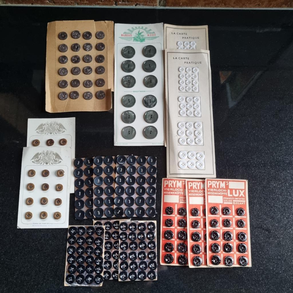 Cartes de boutons, Ophalen of Verzenden