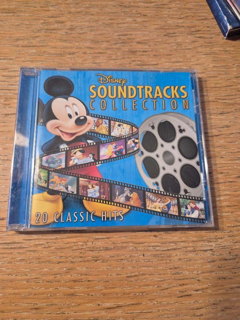 Cd Disney Soundtracks Collection, Ophalen of Verzenden, Overige figuren, Zo goed als nieuw, Overige typen