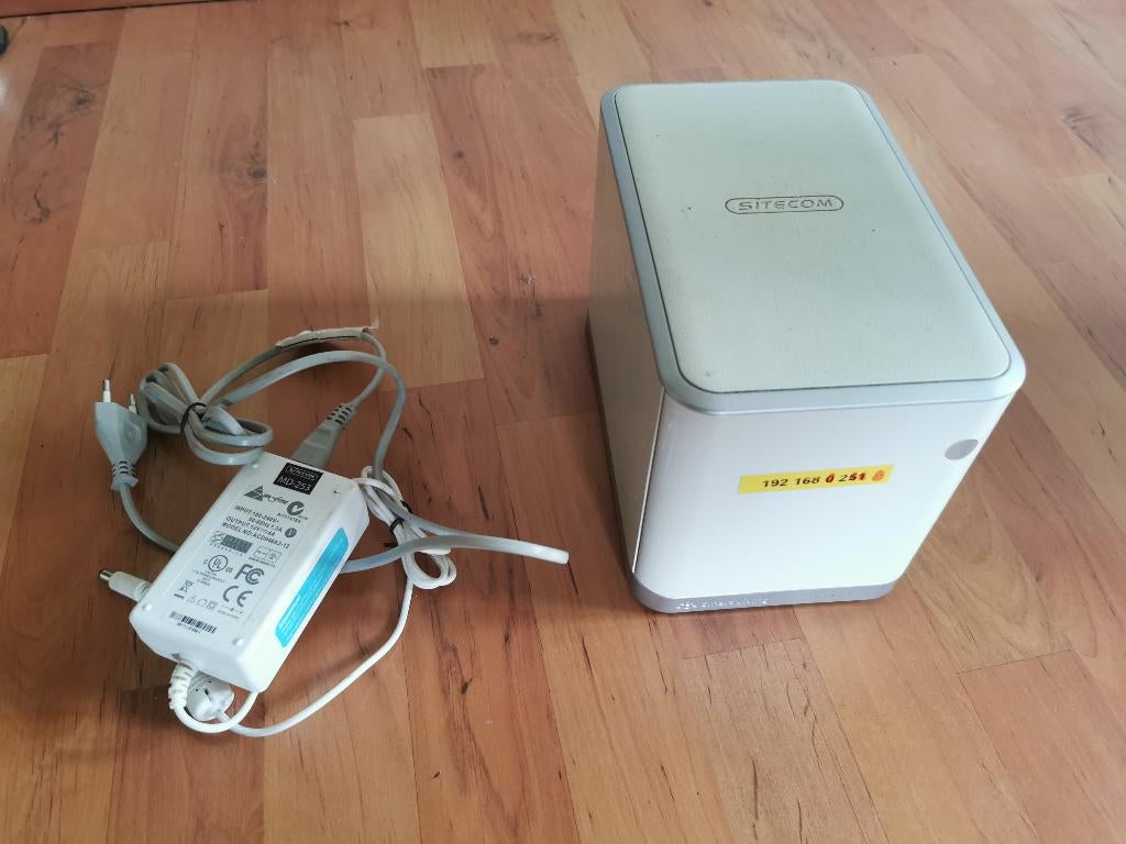 Home Storage SiteCom MD-253, Enlèvement, Utilisé