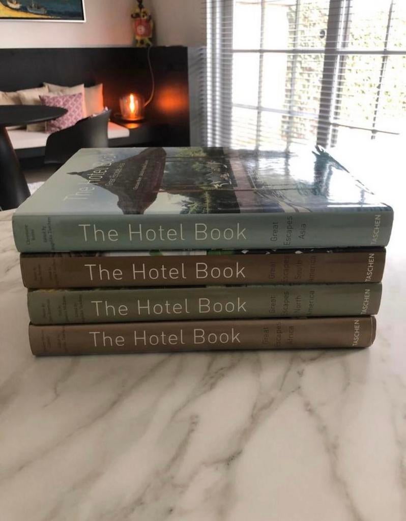 TASCHEN “the hotel book” set van 4 - perfecte staat, Boeken, Ophalen of Verzenden, Zo goed als nieuw