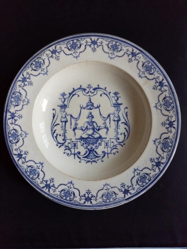 Cinque assiettes faïencerie Jules Vieillard/Bordeaux 1845/95, Antiquités & Art, Enlèvement ou Envoi