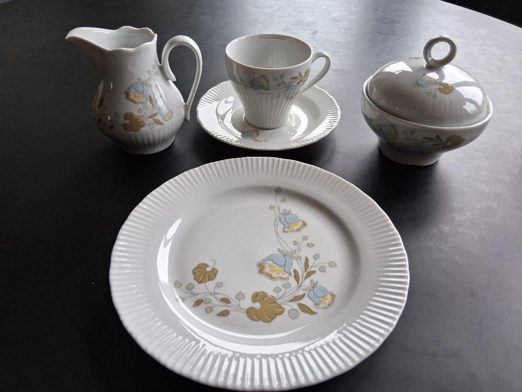 Koffieservies 14 delig, Antiquités & Art, Antiquités | Services (vaisselle) complet, Enlèvement