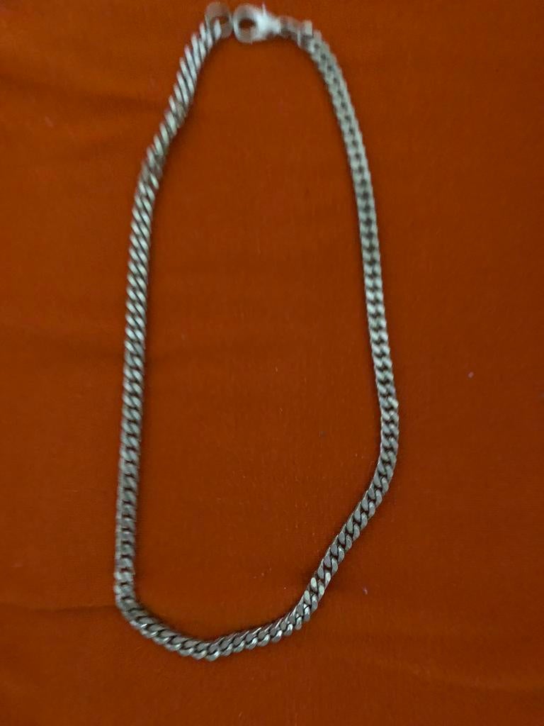Dames ketting, Handtassen en Accessoires, Kettingen, Ophalen, Zo goed als nieuw, Grijs
