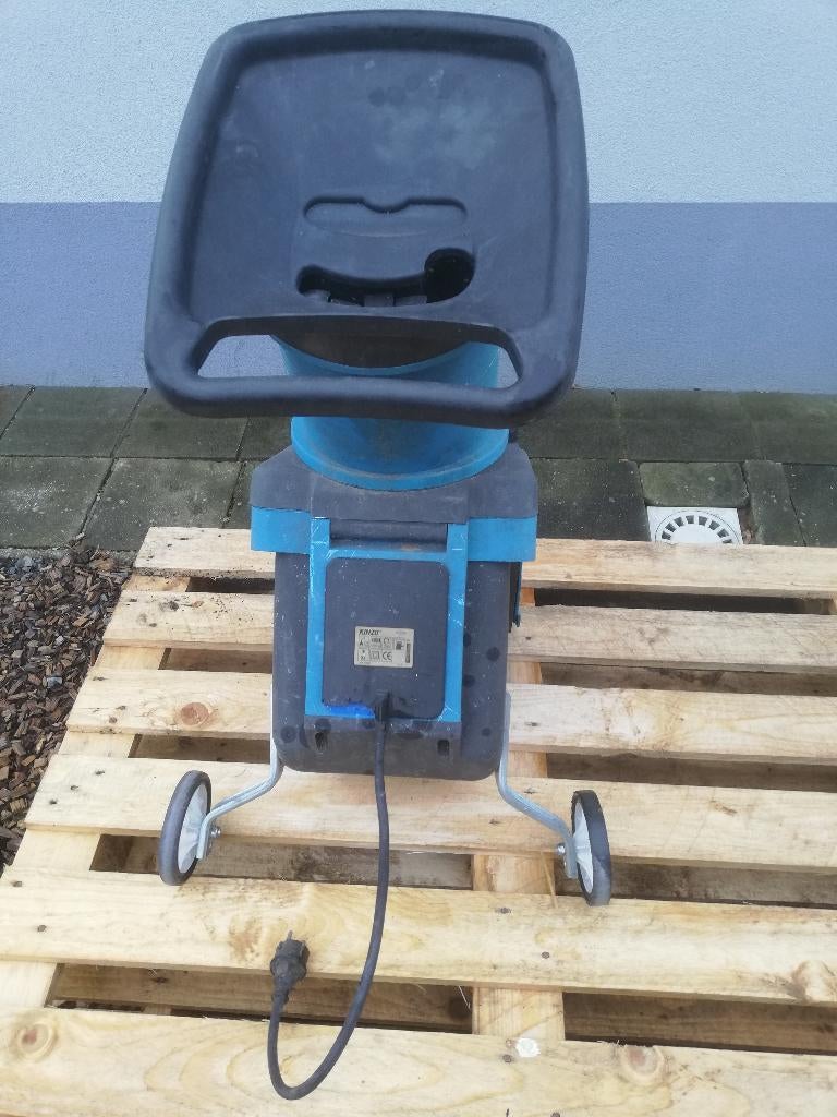 broyeur à branches, Jardin & Terrasse, Enlèvement, Comme neuf, Électrique, Kinzo