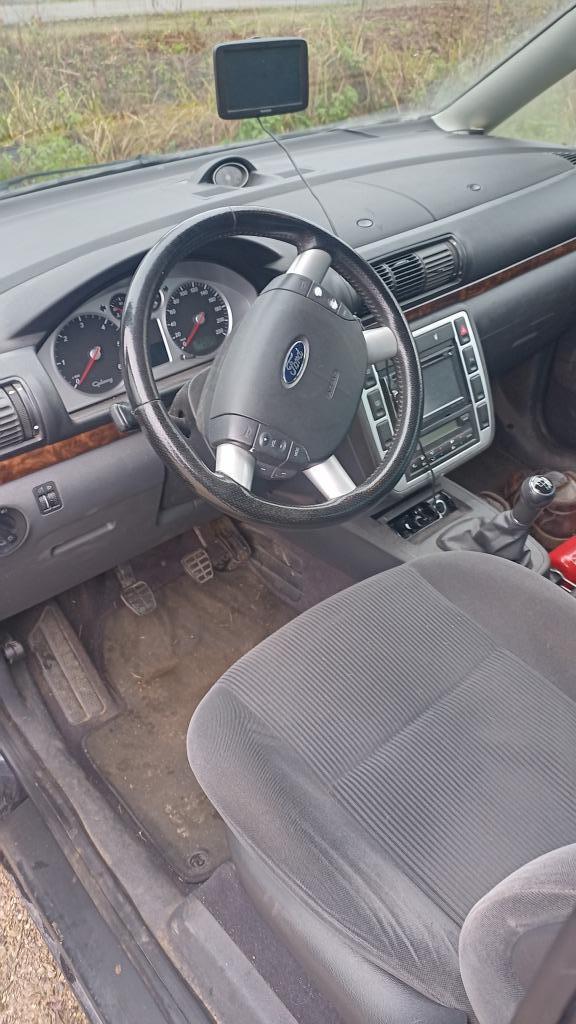 ford galaxy met 7 zitplaatsen, Auto's, Monovolume, Zwart, 2000 kg, Blauw