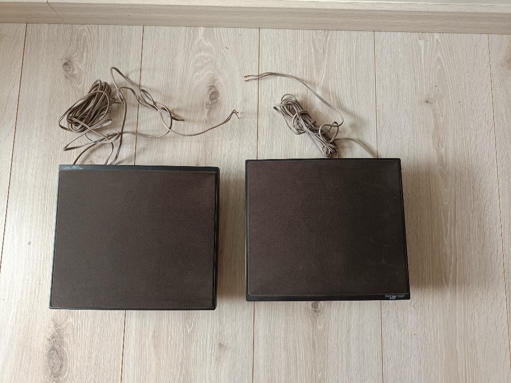 Set Jamo Artina Speakers – Stijlvol & Plat design, Moins de 60 watts, Enlèvement, Utilisé, Haut-parleurs Frontaux, Arrière ou Stéréo