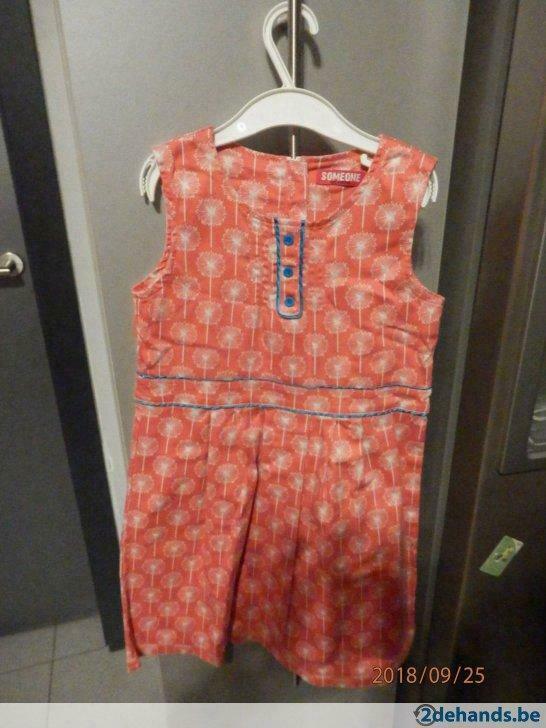 Someone: Rood kleedje met bloemen. Maat 128, Kinderen en Baby's, Ophalen of Verzenden, Gebruikt, Meisje, Jurk of Rok