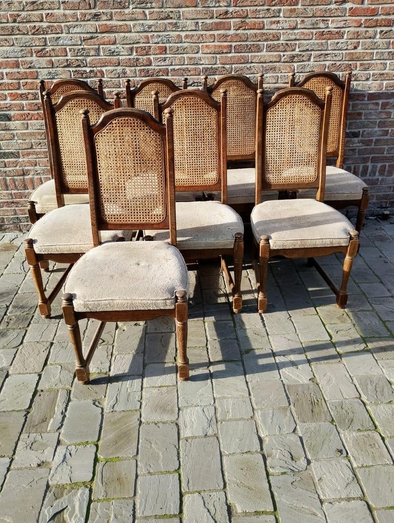 8 antieke stoelen, Ophalen