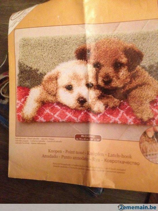 Tapis point noué 70x45, chiots labrador, Enlèvement, Utilisé