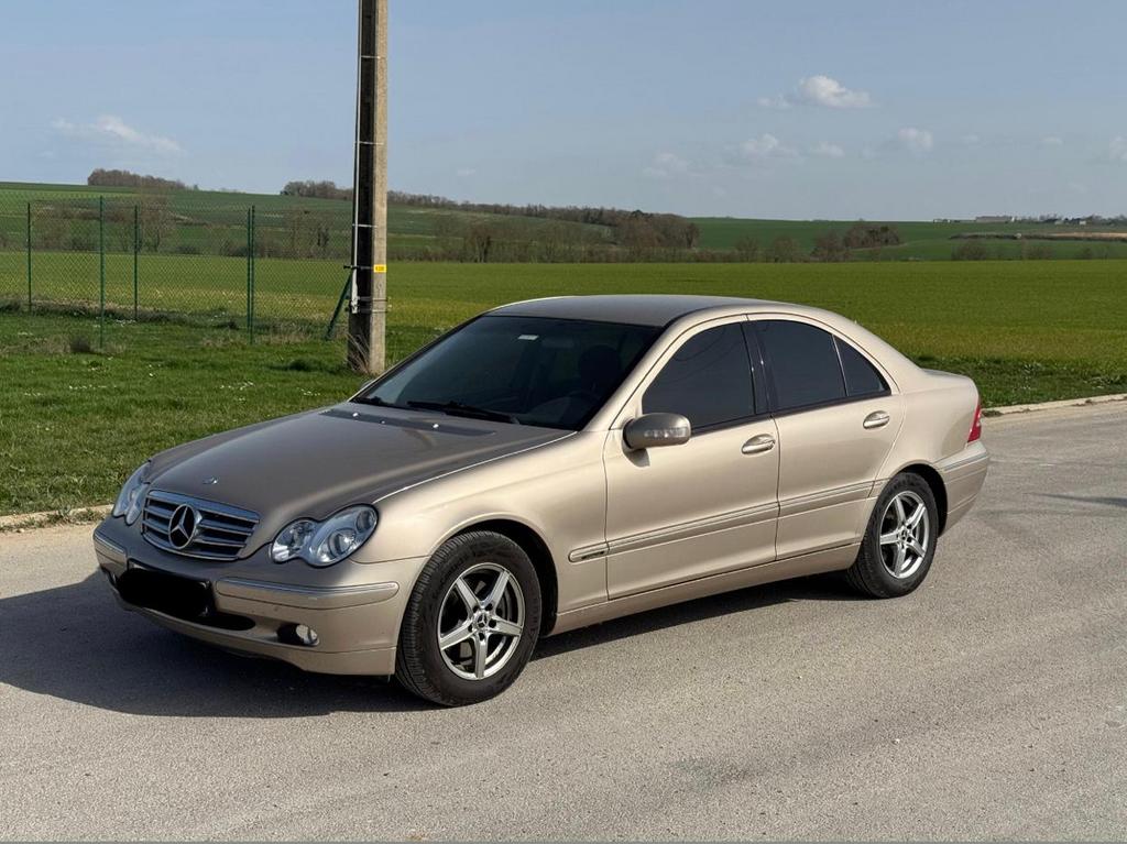 Mercedes Classe C220, Autos, Achat, 5 portes, Particulier, Tissu