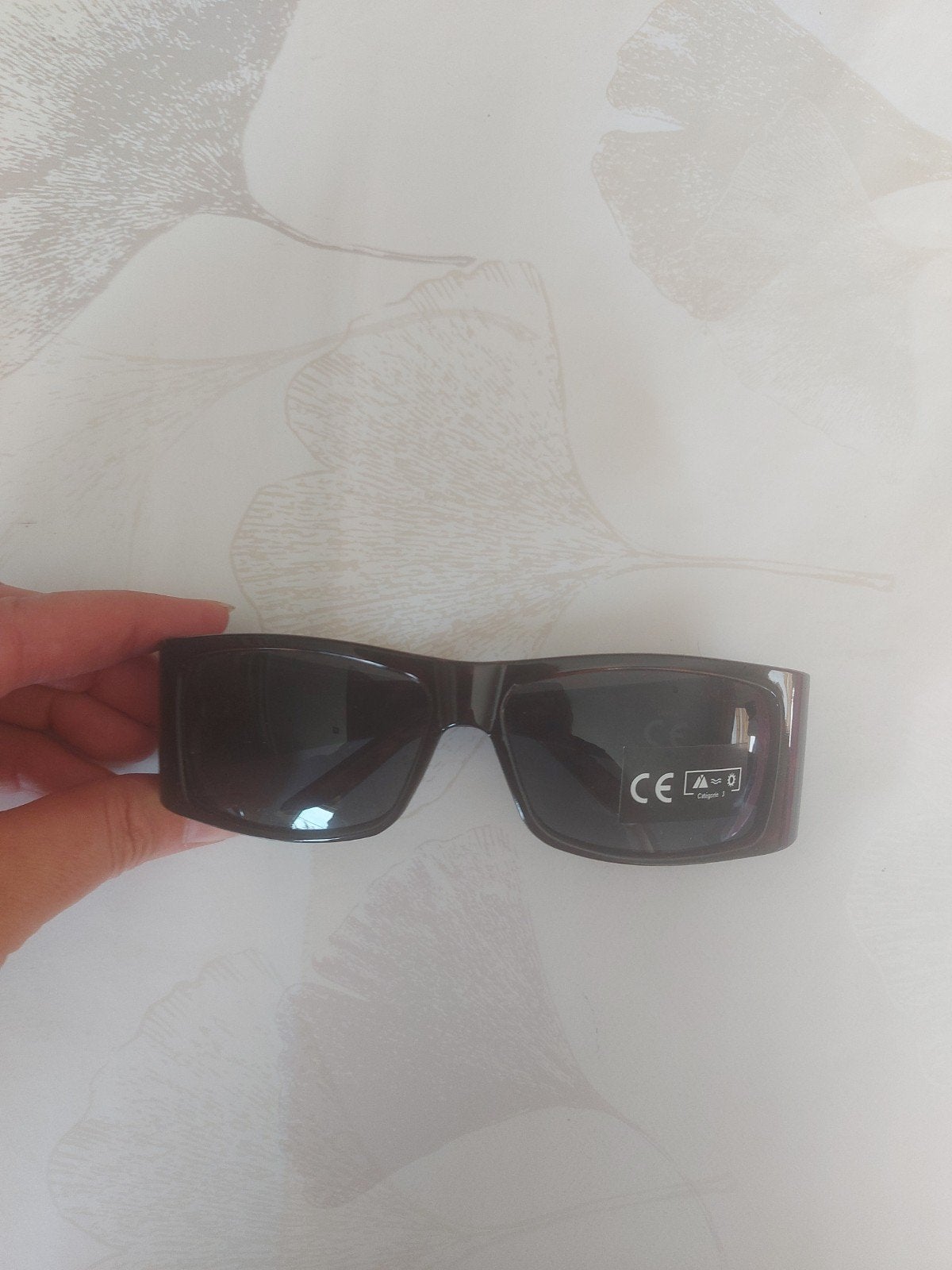 lunettes de soleil, Enlèvement ou Envoi, Lunettes