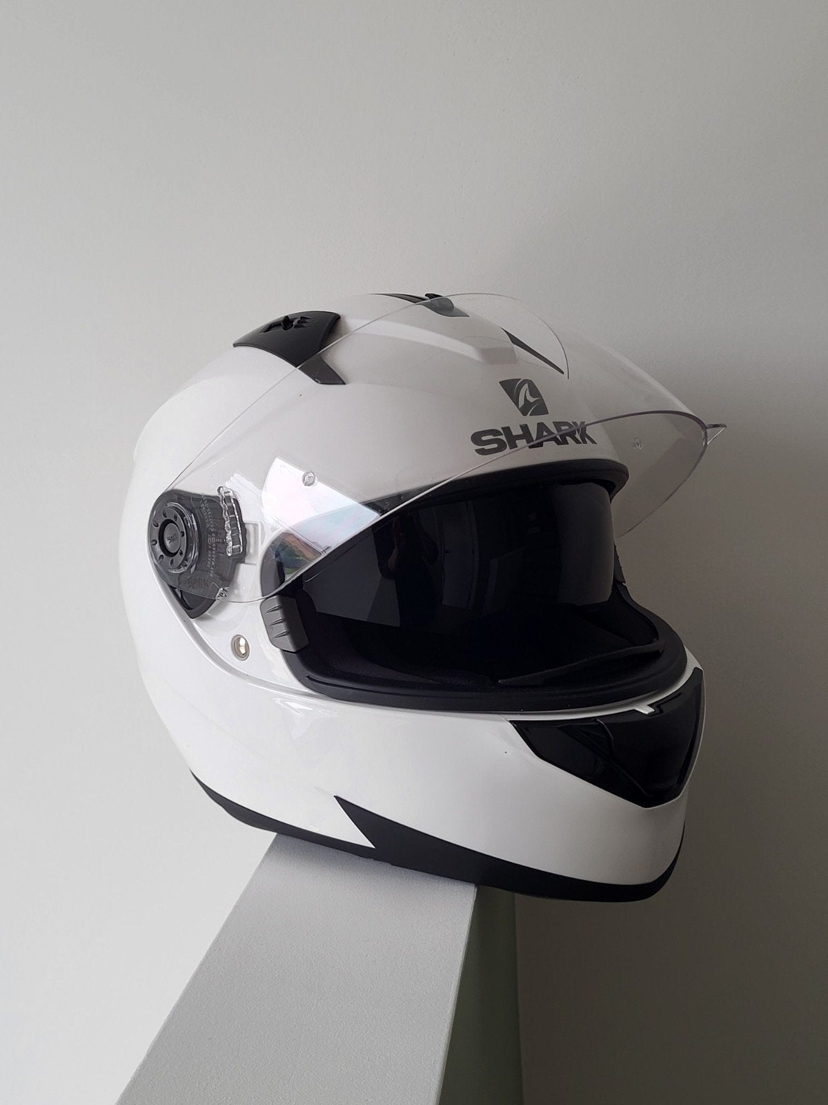 motorhelm Shark - Wit - S, Motoren, Ophalen, Shark, Nieuw zonder kaartje, S