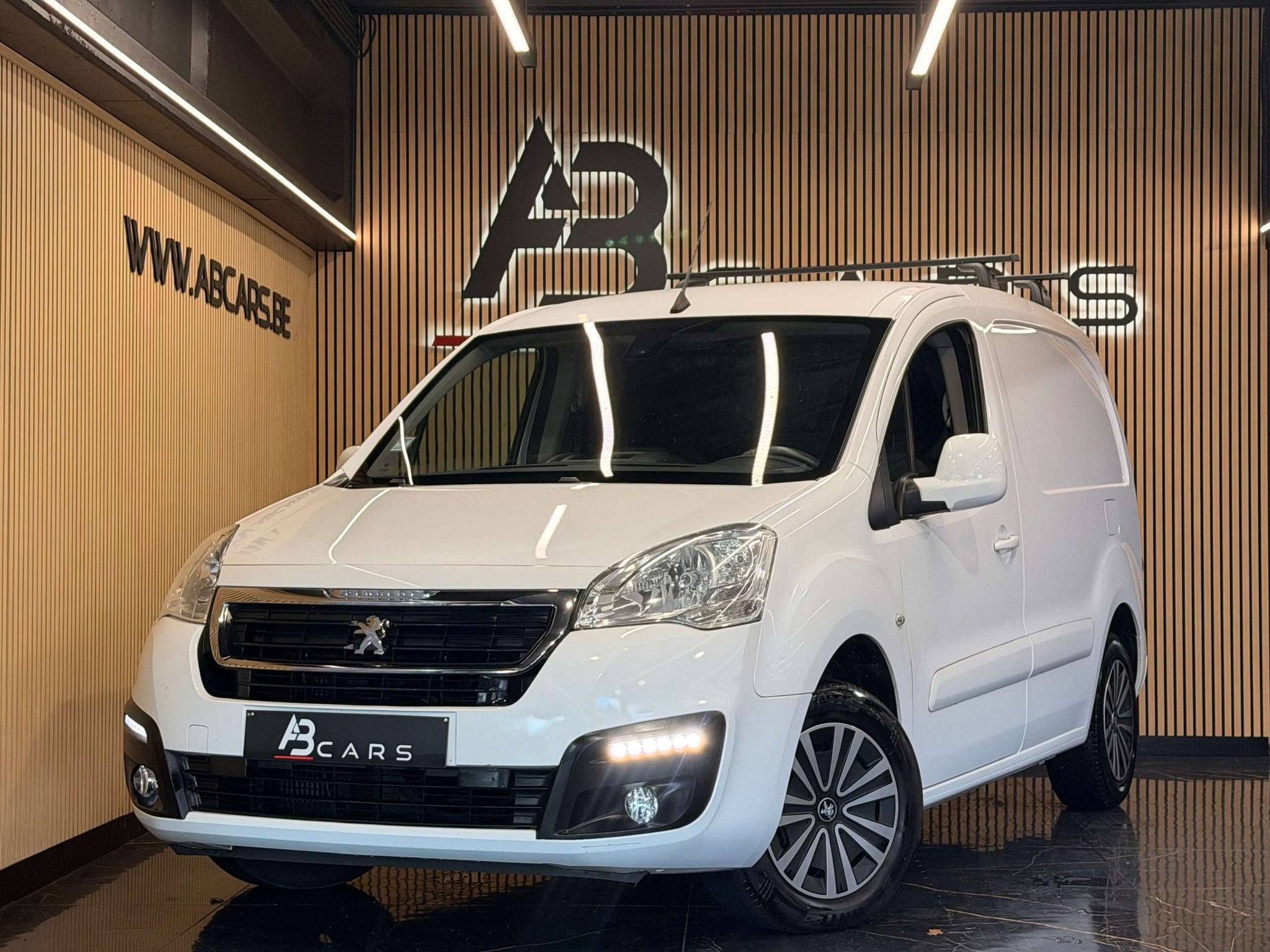 Peugeot Partner 1.6 BlueHDi * GPS * GARANTIE 12 MOIS * UTILI, Achat, Euro 6, Entreprise, 3 places