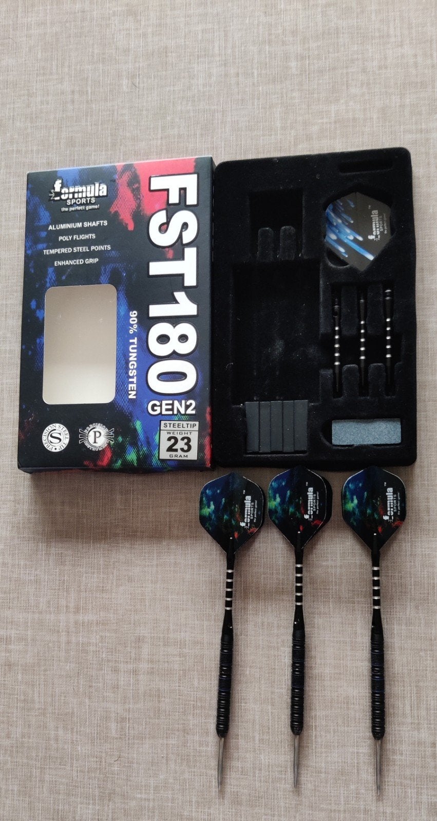 Dartpijlen Formula sports 90% Tungsten 23 gram, Sport en Fitness, Darts, Ophalen, Zo goed als nieuw, Pijlen