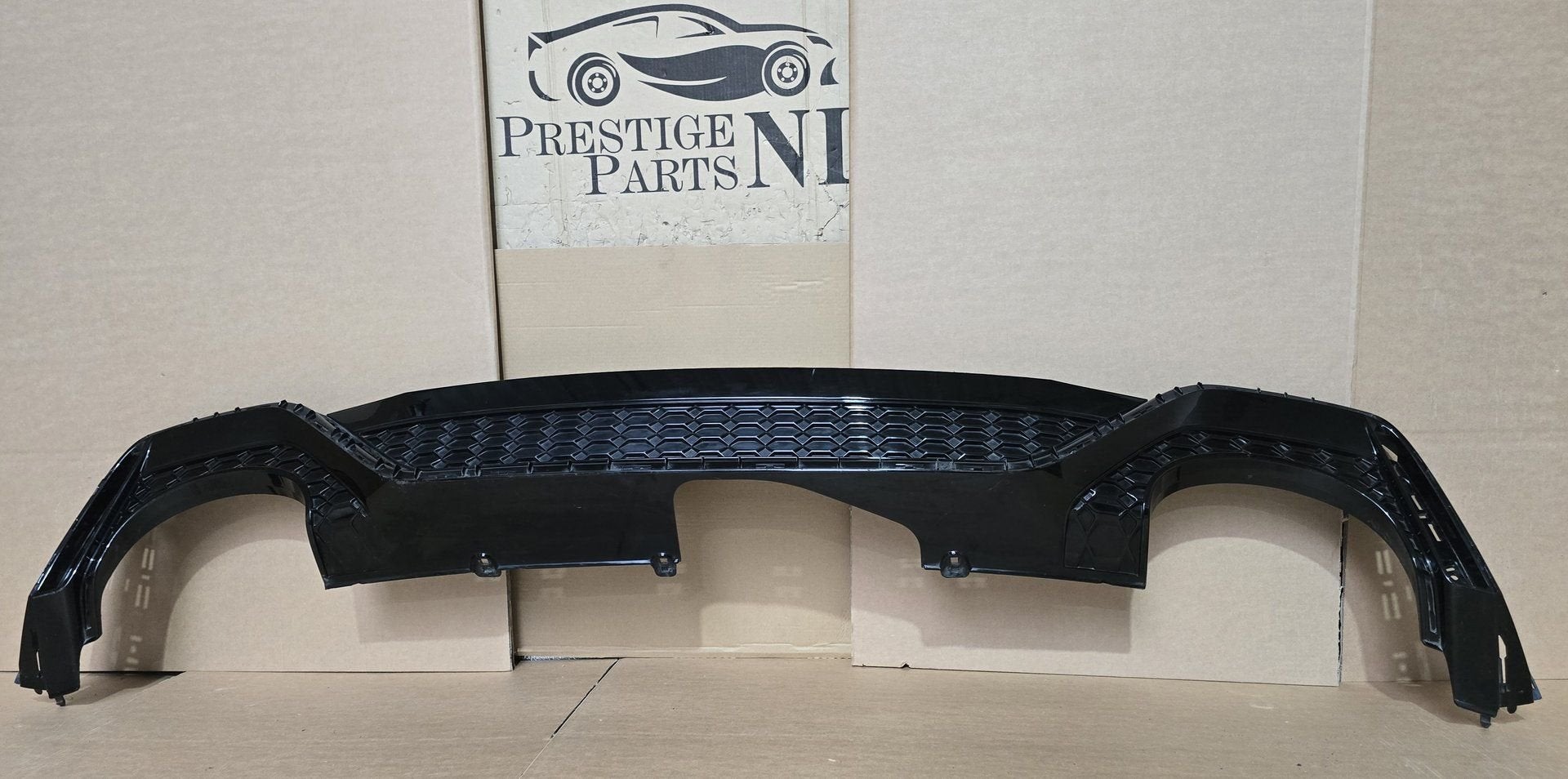 RS6 RS7 C8 4K8 4K Diffuser Achter 4K8807514 HOOGGLANS ZWART, Auto-onderdelen, Carrosserie, Bumper, Achter, Gebruikt, Herkomst onderdeel bekend