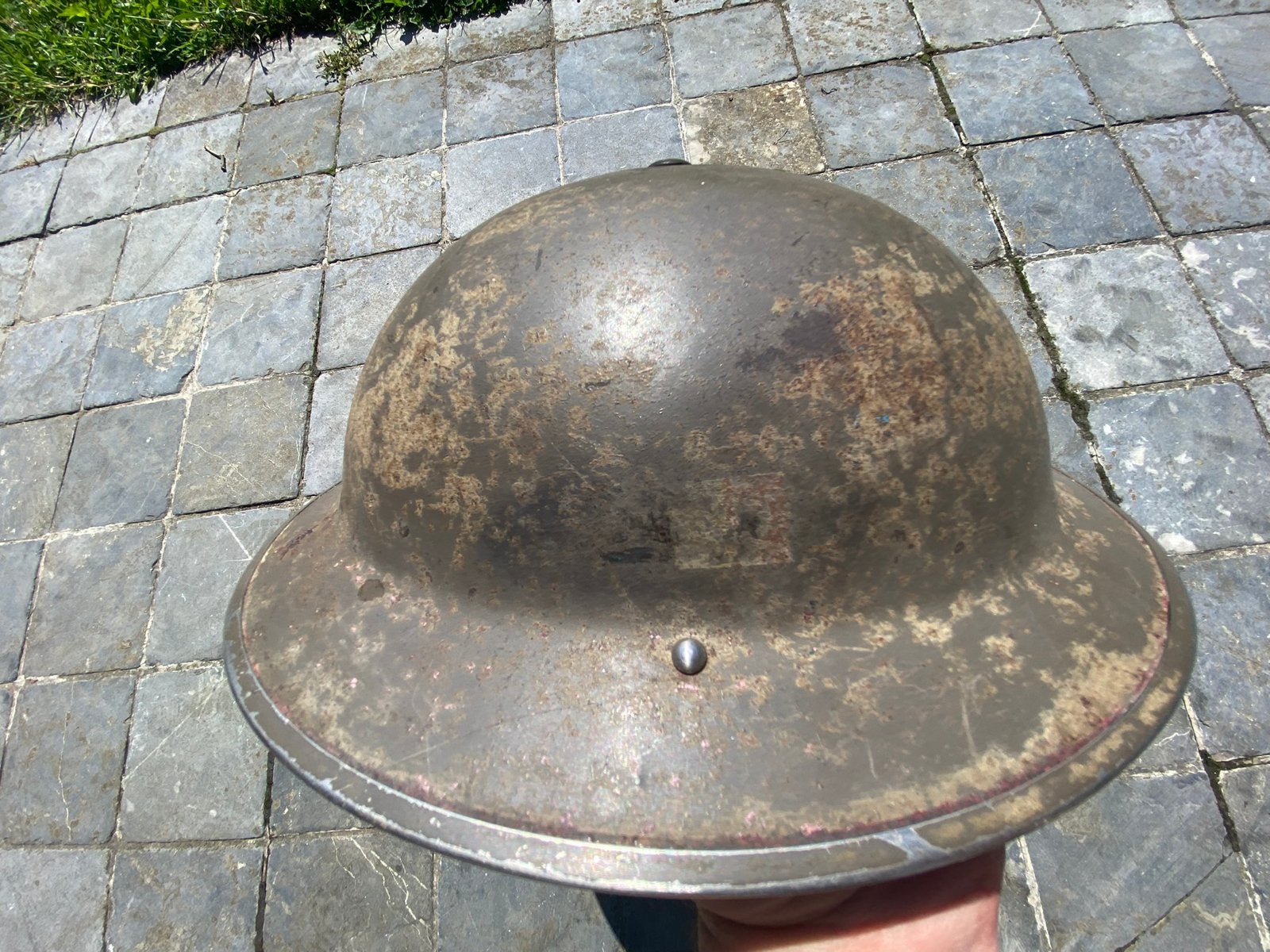 Belgische Mk 2 helm - Belgen in engeland - Fuselier -Ierland, Verzamelen, Verzenden, Landmacht, Helm of Baret